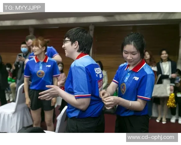 红双喜足球的辉煌历程与未来发展展望解析